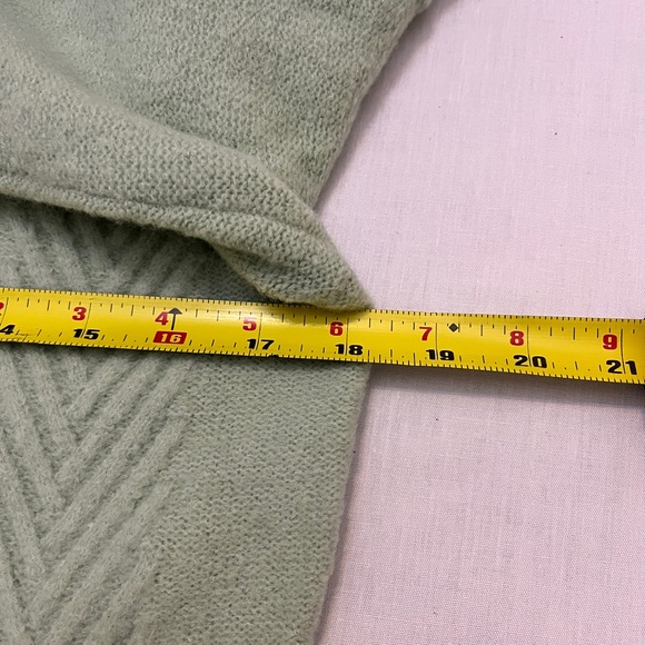 Talbots Cable Knit Feminine Ruffle Sweater Frosty Pastel Green Sz M Petite - Picture 5 of 7